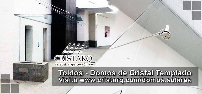 En Cristarq.com fabricamos Toldos y Domos Solares de Cristal templado de 5 hasta 9.5 mm de espesor para múltiples aplicaciones, tal como se muestra en nuestra imagen, en accesos a elevadores. Además de contar con diferentes opciones a escoger en herrajes y accesorios, podemos aplicarles films solares, estampado o serigrafía para aplicaciones comerciales. Contáctenos sin compromiso para conocer sus requerimientos y presentarle una propuesta de acuerdo a sus necesidades. Consulte nuestra galería en www.cristarq.com/toldos.solares 