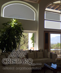Cristarq - Peliculas, films, papel tapiz, vinil de seguridad para puertas y ventanas con vidrio o cristal templado en monterrey, mexico 